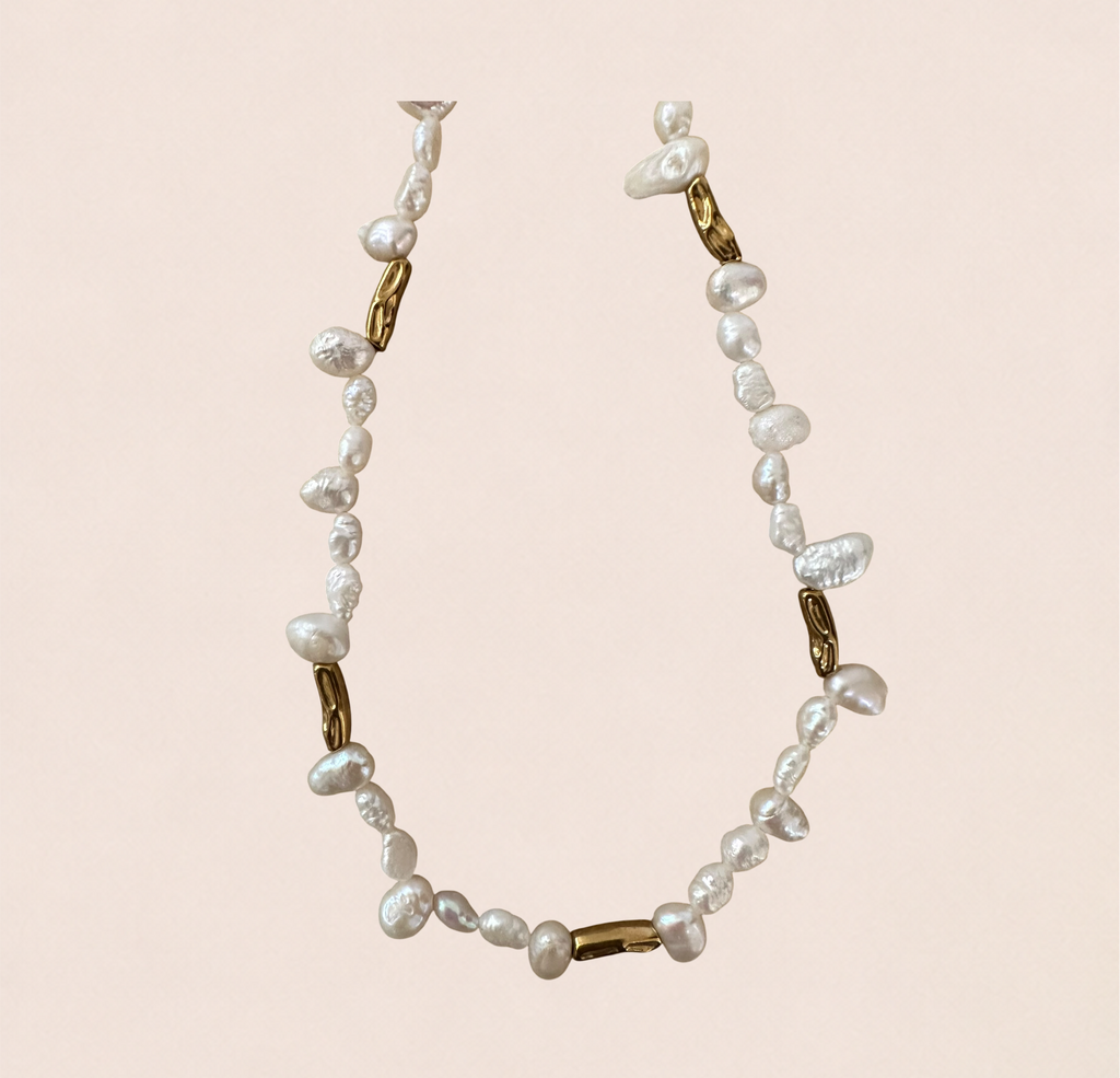 VB13-Irregularly Shaped Baroque Pearl Necklace